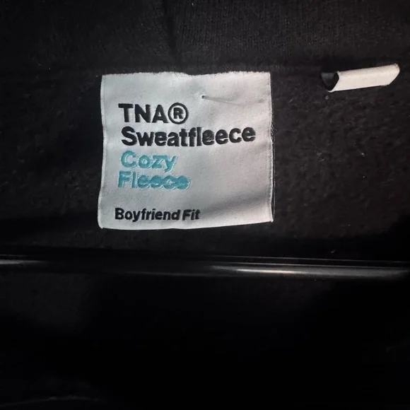 Aritzia Tna Cozy Fleece Boyfriend Boxy Quarter Zip Cropped Hoodie Black Sz XXS - Picture 5 of 13